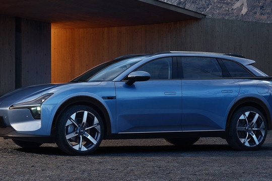 Mẫu SUV hạng C sắp mở bán với rẻ hơn Hyundai i10, thiết kế ‘phi thuyền’: Nội thất hứa hẹn đẳng cấp, được trang bị pin lithium