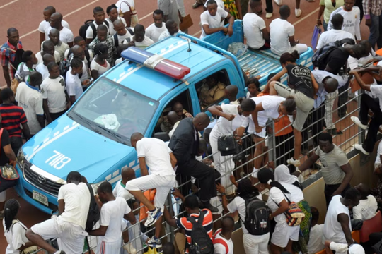 Hơn 500.000 ứng viên chen lấn nộp hồ sơ, cạnh tranh chưa đến 5.000 suất việc làm nhà nước