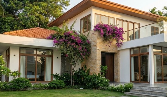 Tận hưởng cuộc sống yên bình trong căn hộ với kiến trúc nhà vườn đương đại giữa làng quê