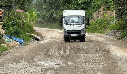 Tuyến quốc lộ độc đạo dài hơn 74km lên miền núi, biên giới phía Tây Đà Nẵng sắp được 'lên đời', vốn đầu tư hơn 4.500 tỷ