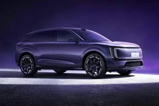 Quân bài tẩy mang tên E7X của Audi chuẩn bị ra mắt thị trường tỷ dân, tham vọng thâu tóm thị phần phân khúc SUV điện hạng sang
