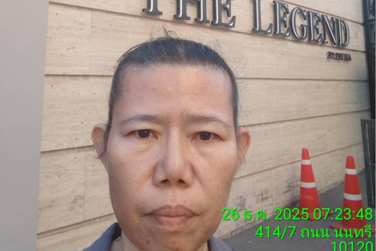 Chấn động: Cô giúp việc pha chất khử trùng vào sữa để đầu độc đứa trẻ 2 tuổi, bị bắt giữ ngay trên sóng truyền hình trực tiếp