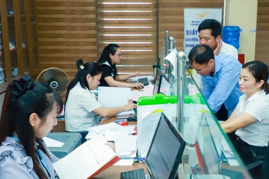 Công chức, viên chức và người lao động sắp được nghỉ Tết 9 ngày liên tiếp, nếu đi làm sẽ hưởng ít nhất 300% lương ngày thường