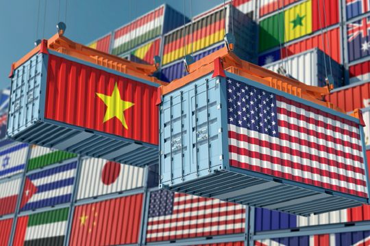 Hoa Kỳ hoãn áp thuế 50% đối với mặt hàng chục tỷ USD của Việt Nam, Bộ Công Thương nhận định 'tạm ổn nhưng chưa an toàn'