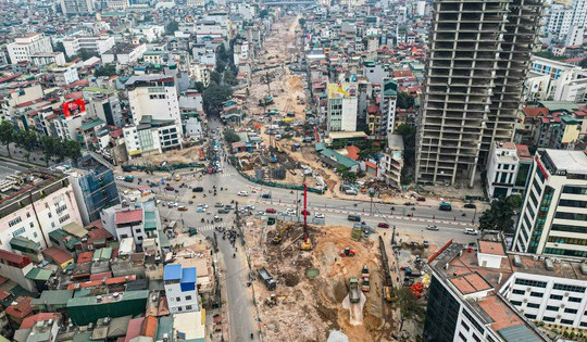 Chưa đầy 2 tuần nữa, chính thức thông tuyến đường vành đai ‘đắt nhất hành tinh’ ở trung tâm Hà Nội