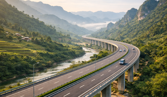 Đề xuất đầu tư tuyến cao tốc dài hơn 300km đi qua 2 tỉnh khu vực Tây Bắc Việt Nam