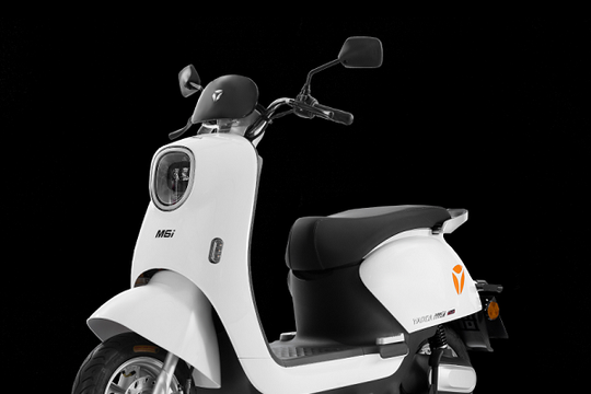 Giá chưa tới 18 triệu đồng, mẫu xe điện này chạy được 100 km sau mỗi lần sạc