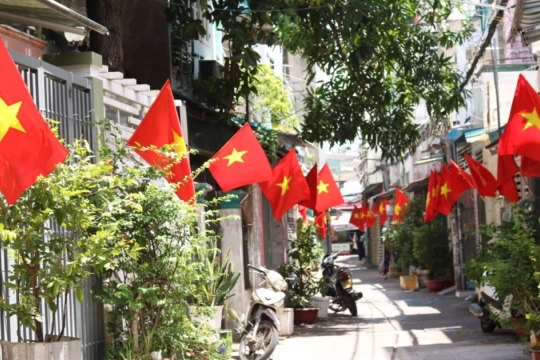 Bộ Nội vụ đang dự thảo chế độ, chính sách với người hoạt động không chuyên trách