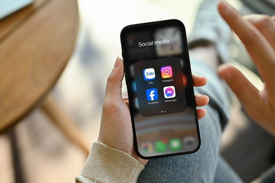 Facebook, TikTok, Zalo... sẽ không được nghe lén, đọc trộm tin nhắn người dùng