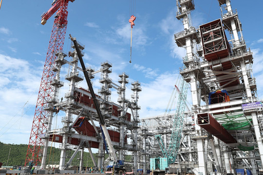 EVN ra chỉ đạo nóng cho đại dự án 42.000 tỷ đồng, yêu cầu phải có tác dụng ‘càng sớm càng tốt’