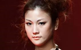 Nữ siêu mẫu nổi tiếng qua đời