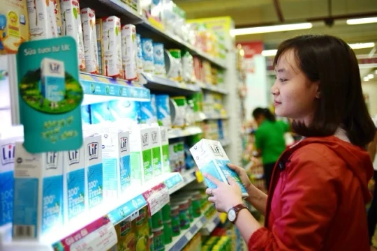 Người Việt chi gần 1,4 tỷ USD mua sữa ngoại