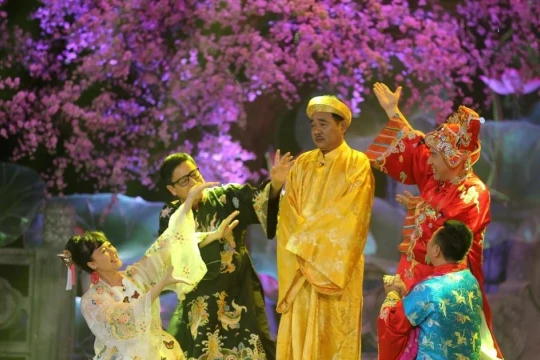 Dừng Táo quân, còn gì để tiếc?
