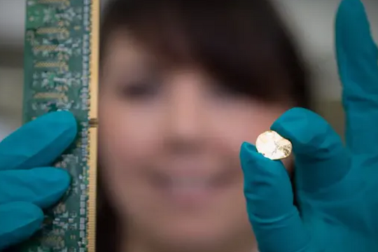 Trung Quốc biến 'rác' thành vàng với giá 1,8 triệu đồng khiến thế giới chấn động