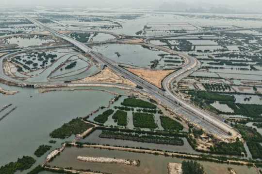 Quảng Ninh gấp rút GPMB cho siêu dự án 456.000 tỷ đồng của Vingroup