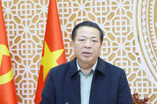 Bộ Xây dựng gỡ 'nút thắt' hạ tầng giao thông cho Lâm Đồng