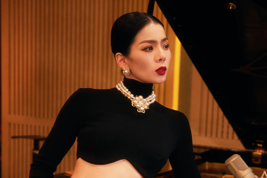 Lệ Quyên xin lỗi