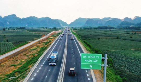 Dự kiến từ cuối tháng sau, 5 đoạn cao tốc Bắc - Nam phía Đông sẽ bắt đầu triển khai thu phí