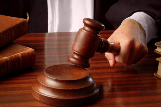 Cựu công an, kiểm sát viên hầu tòa trong vụ ‘chạy án’ hàng trăm triệu đồng