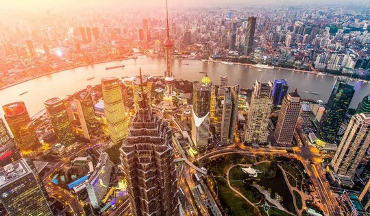 Tháp chọc trời 88 tầng từng là tòa nhà cao nhất đất nước tỷ dân, không gian thông tầng gây ‘chóng mặt’