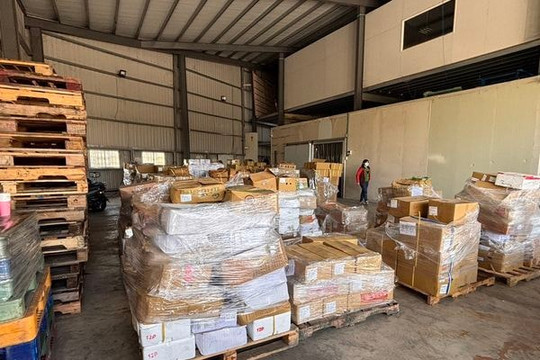 Vì sợ lỗ, chủ công ty 'hô biến' thịt heo quá hạn thành hàng mới, tuồn 9.000 suất qua livestream và siêu thị