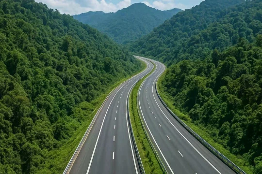 Phú Thọ mời đầu tư 3 dự án giao thông, tổng vốn hơn 20.000 tỷ
