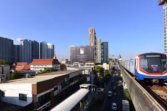 400.000 căn hộ ‘ế ẩm’, người dân nợ nần chồng chất: Chuyện gì xảy ra với nền kinh tế lớn thứ hai Đông Nam Á?