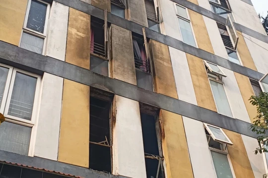 Hiện trường vụ cháy nhà trọ làm 7 người mắc kẹt