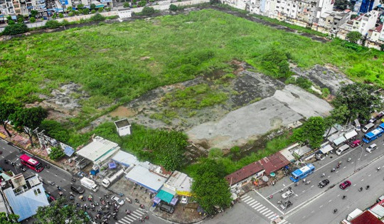 Chỉ đạo khẩn về đề xuất chỉnh trang 9 khu ‘đất vàng’ tại TP. HCM thành công viên dịp Tết Bính Ngọ