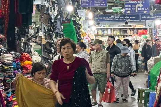 Xóa bỏ thuế khoán: Hộ kinh doanh vừa lúng túng sổ sách, vừa lo bị phạt