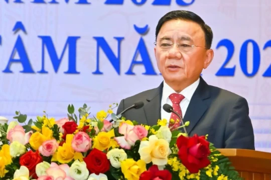 Hoàn thiện cơ bản hệ thống lý luận về đường lối đổi mới đáp ứng 2 mục tiêu 100 năm