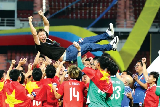 Bí mật hành trình vươn tầm châu lục