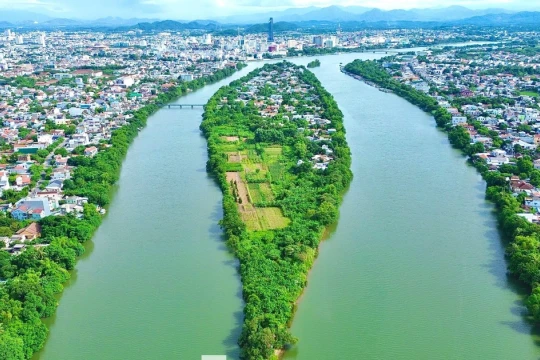 Huế sắp xây cầu 2.200 tỷ đồng bắc qua ‘ốc đảo’ lớn nhất giữa sông Hương