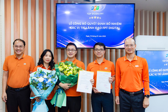 Doanh nghiệp trụ cột nhà FPT bất ngờ thay Chủ tịch