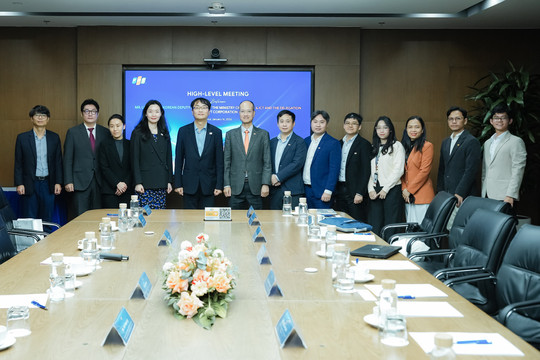 Chính phủ Hàn Quốc cùng FPT bàn chiến lược AI, bán dẫn và đào tạo nhân lực