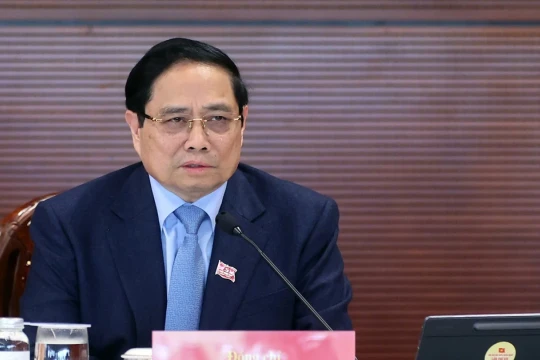 Làm mới động lực, triển khai các dự án lớn với tư duy đột phá để tăng trưởng hai con số