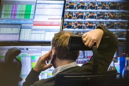 Một cổ phiếu midcap bị khối ngoại chốt lời gần 700 tỷ đồng khi giá tăng trần