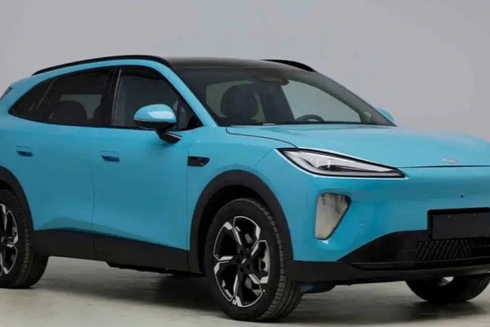 Hãng xe đặt nhà máy ở Hưng Yên ra mắt mẫu SUV hybrid hạng D, đi 100km chỉ tốn 80.000 đồng: Thiết kế sẽ khiến khách gia đình Việt thích, ‘ngập tràn’ công nghệ