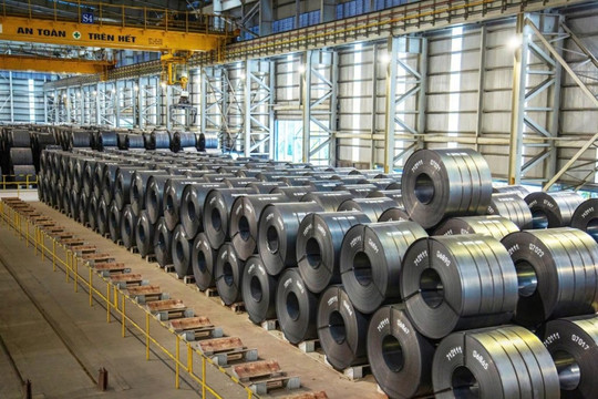 73% sắt thép nhập khẩu Việt Nam xuất xứ từ Trung Quốc: Cú xoay trục năm 2026 có thể đưa Hòa Phát vào chu kỳ hưởng lợi hiếm có