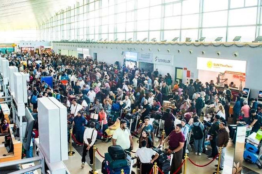 Sân bay Phú Quốc lập kỷ lục, xuất hiện cảnh tượng 'chưa từng có'
