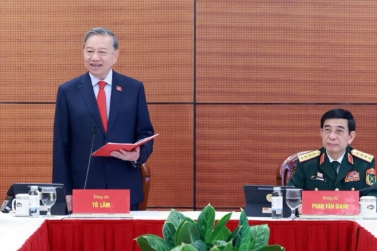 Đại hội XIV của Đảng: Đại biểu thảo luận các văn kiện Đại hội