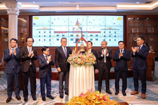 Công ty của ông Trần Bá Dương xuất hiện trên sàn chứng khoán Campuchia