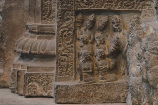 Phát hiện báu vật 1.100 năm tuổi bằng sa thạch tại Việt Nam, hé lộ về thánh địa vĩ đại bậc nhất Đông Nam Á thời cổ đại