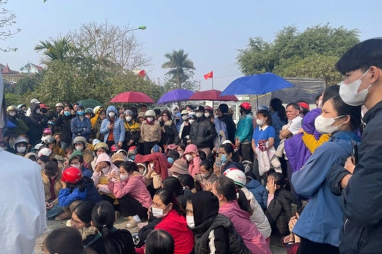 TP. HCM yêu cầu khẩn trương ‘giải cứu’ hơn 2.700 công nhân sau động thái đóng cửa bất ngờ của công ty Hàn Quốc
