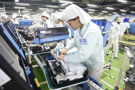 Một nhóm hàng xuất khẩu chủ lực của Việt Nam ghi dấu mốc chưa từng có, thu về kỷ lục 10 tỷ USD chỉ trong 1 tháng