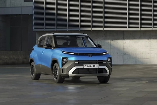 Mẫu SUV cỡ nhỏ giá chỉ 163 triệu, thiết kế hiện đại và cứng cáp: 6 túi khí an toàn, cửa sổ trời, có điểm đáng tiền khi ‘lội nước’ và đi đường gập ghềnh