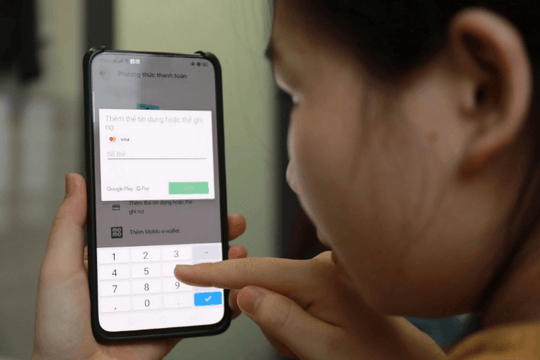 Xuất hiện 5 thủ đoạn lừa đảo ‘vét sạch’ tiền trong tài khoản dịp cận Tết, ngân hàng cảnh báo khẩn đến người dân