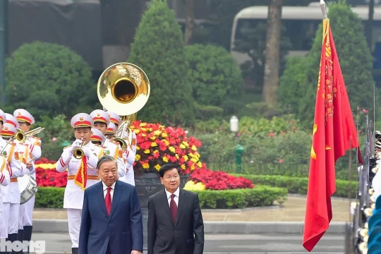 Tổng Bí thư Tô Lâm chủ trì lễ đón Tổng Bí thư, Chủ tịch nước Lào Thongloun Sisoulith