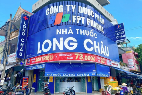 Long Châu tri ân đội ngũ chuyên viên y tế sau 1 năm cật lực phục vụ khách hàng với mức thưởng Tết trung bình tăng 47%, nhân viên cao nhất nhận 127 triệu đồng