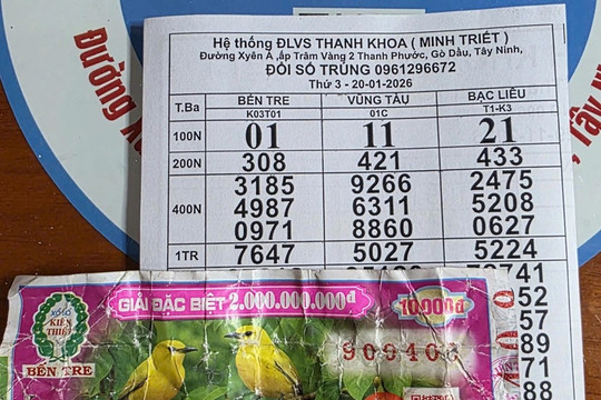 Cô gái Tây Ninh vứt nhầm vé số trúng giải phụ đặc biệt vào thùng rác